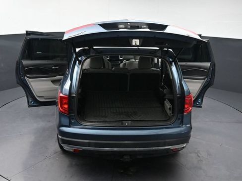 Used 2017 Honda Pilot Touring image 43