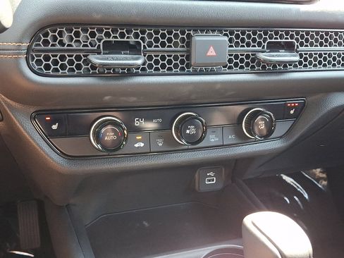 Certified 2024 Honda HR-V Sport image 15