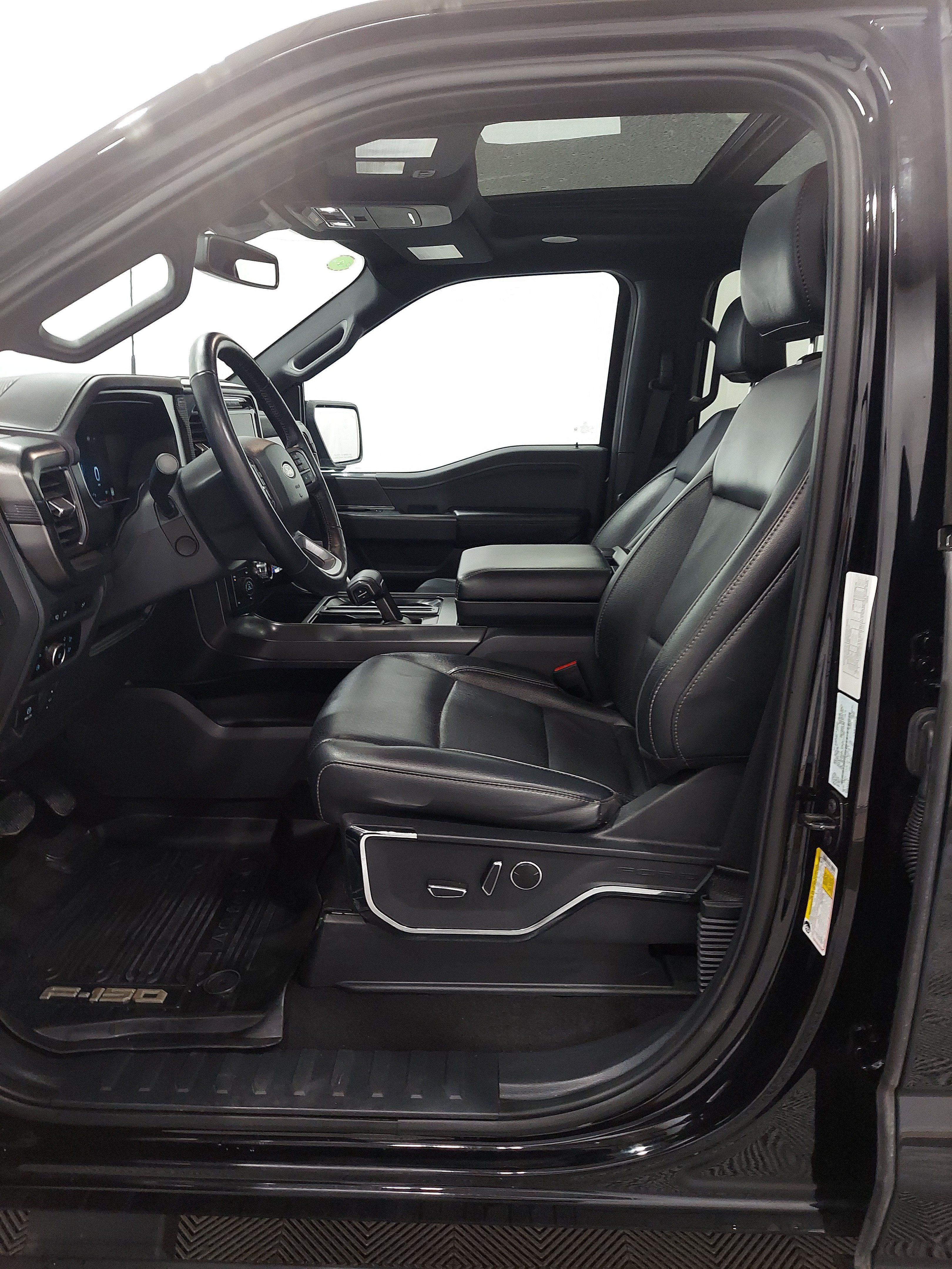 Used 2024 Ford F150 Lariat w/ Equipment Group 502A High AWD/4WD image 13