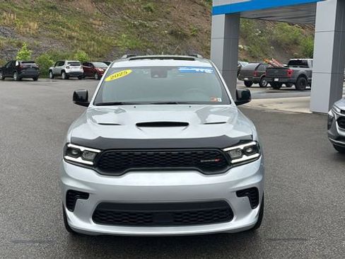 Used 2025 Dodge Durango R/T AWD/4WD image 9