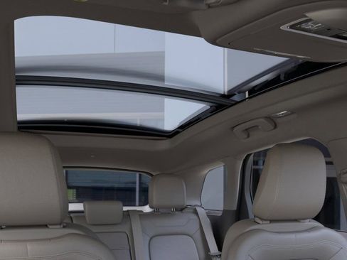 New 2024 Lincoln Corsair Grand Touring w/ Equipment Group 302A image 22