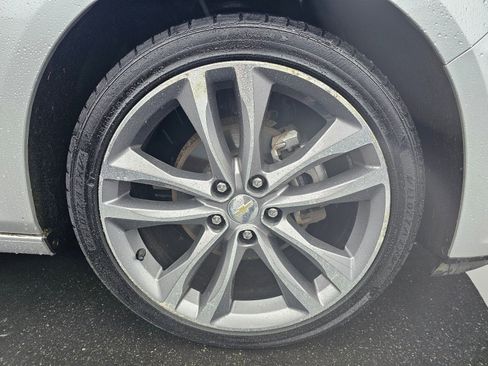 Used 2020 Chevrolet Malibu LT image 9