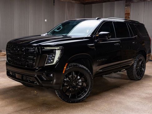 Used 2026 GMC Yukon Elevation AWD/4WD image 5