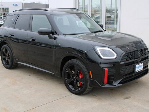 Used 2025 MINI Cooper Countryman John Cooper Works image 1