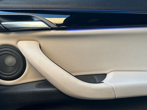 Used 2018 BMW X2 xDrive28i w/ M SportX Package image 49