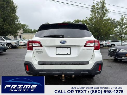 Used 2019 Subaru Outback 2.5i Premium AWD/4WD image 6