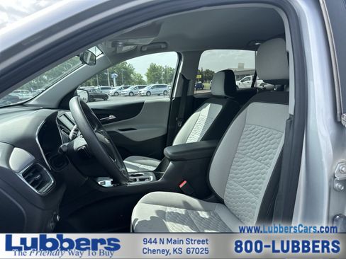 Used 2020 Chevrolet Equinox LS AWD/4WD image 11