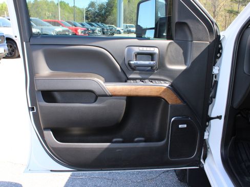 Used 2017 Chevrolet Silverado 3500 LTZ w/ Duramax Plus Package image 17