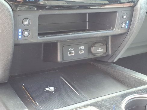 Used 2025 Honda Ridgeline Black Edition image 22