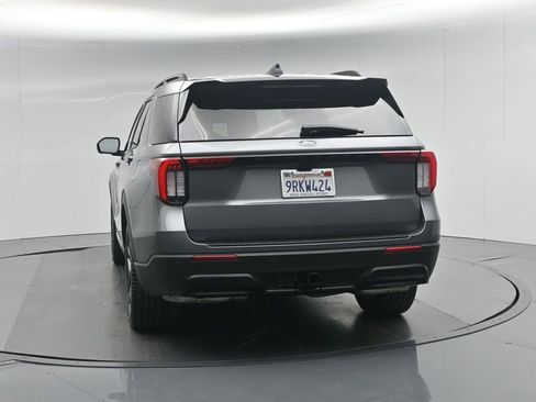 Used 2025 Ford Explorer ST-Line w/ Premium Package RWD image 29