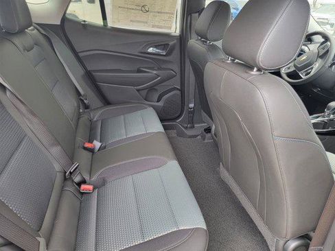New 2026 Chevrolet Trax LT w/ Driver Confidence Package FWD image 11