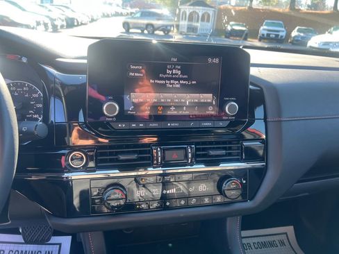 Used 2023 Nissan Pathfinder Rock Creek image 19