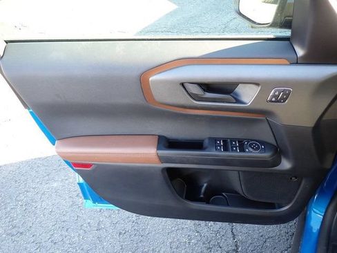 Used 2025 Ford Bronco Sport Outer Banks w/ Outer Banks Tech Package+ AWD/4WD image 21