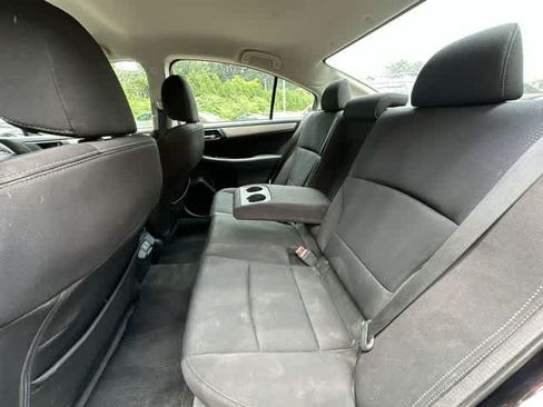 Used 2019 Subaru Legacy 2.5i Premium AWD/4WD image 16