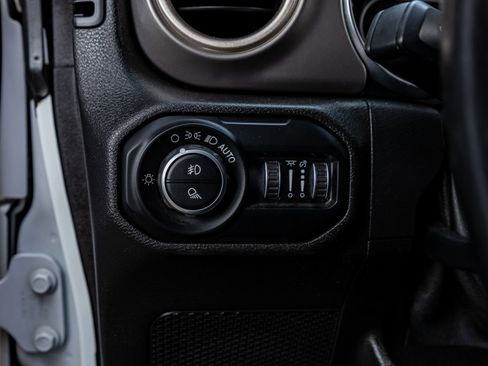 Used 2020 Jeep Gladiator Sport w/ Quick Order Package 24S AWD/4WD image 21