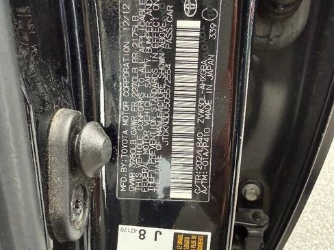 Used 2013 Toyota Prius Four w/ Deluxe Solar Roof Pkg image 27