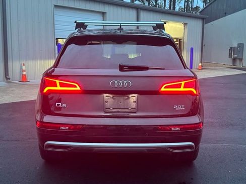 Used 2018 Audi Q5 2.0T Premium Plus image 4