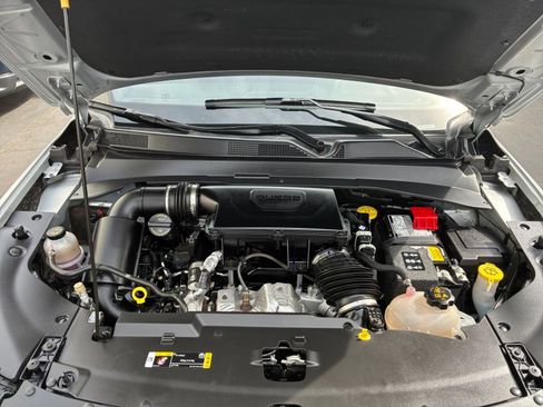 Used 2025 Jeep Compass Trailhawk image 31