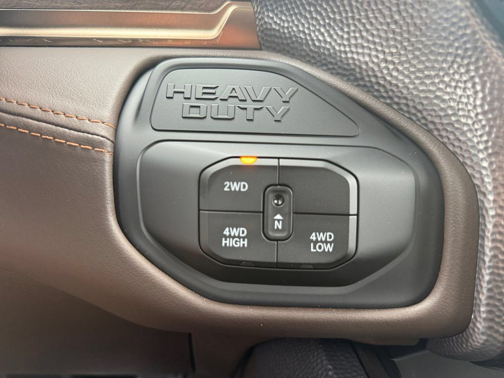 New 2027 RAM 3500 Limited AWD/4WD image 28