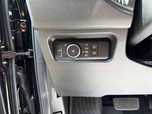 Used 2024 Ford Ranger XLT w/ Equipment Group 301A High AWD/4WD image 19