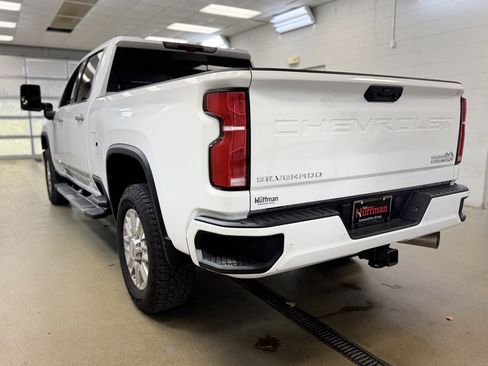 Used 2025 Chevrolet Silverado 2500 High Country w/ High Country Premium Package image 8