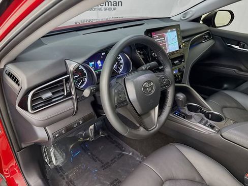 Used 2024 Toyota Camry XSE image 9