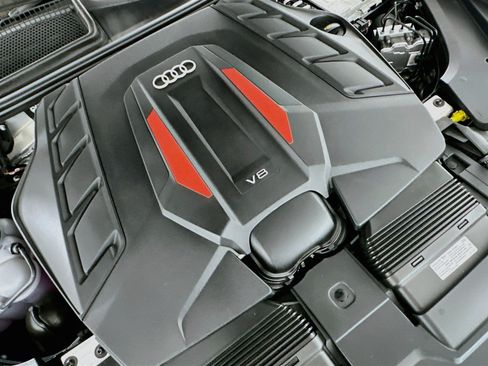 Used 2024 Audi SQ8 Premium Plus w/ Executive Package AWD/4WD image 33
