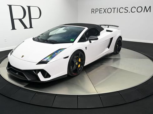 Used 2008 Lamborghini Gallardo Spyder AWD/4WD image 2
