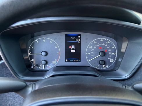 Used 2025 Toyota Corolla LE FWD image 38
