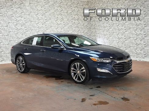 Used 2022 Chevrolet Malibu Premier FWD image 1