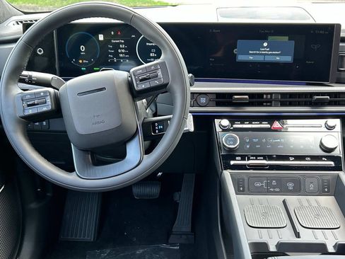 New 2025 Hyundai Santa Fe Calligraphy image 28