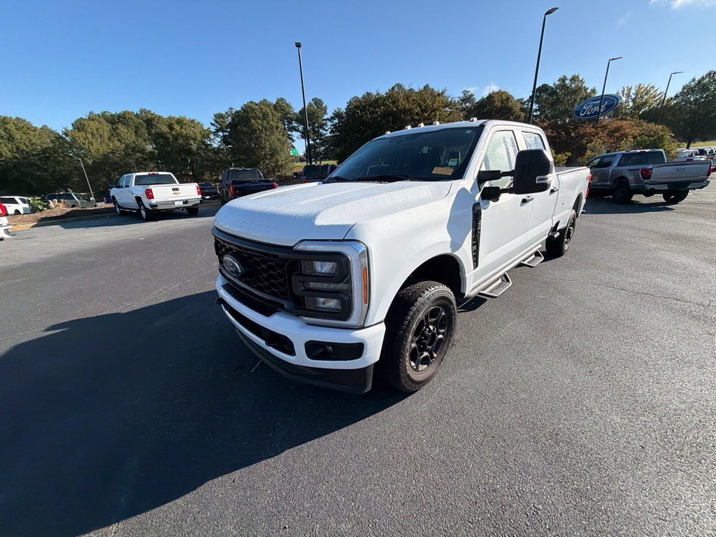 Used 2023 Ford F250 XL w/ STX Appearance Package AWD/4WD image 24