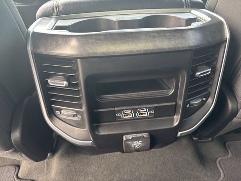Used 2022 RAM 1500 Big Horn AWD/4WD image 25