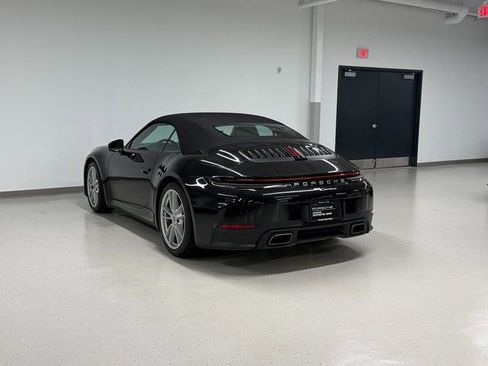 Certified 2025 Porsche 911 Carrera image 3