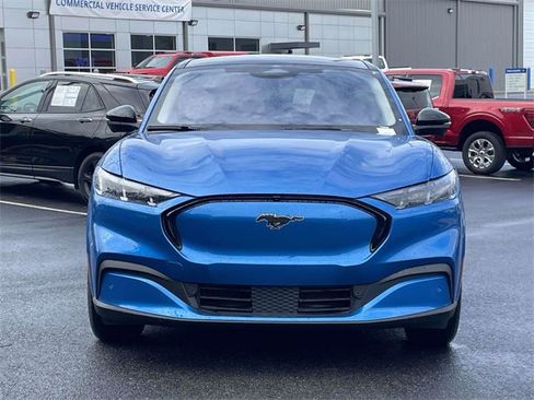 New 2025 Ford Mustang Mach-E Premium image 14