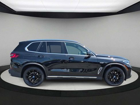 Used 2023 BMW X5 xDrive45e w/ Climate Comfort Package AWD/4WD image 9