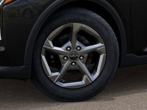 New 2026 Kia K4 LXS image 9