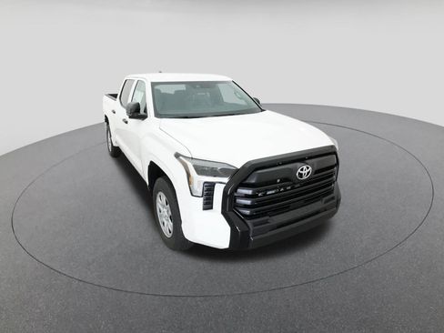 New 2026 Toyota Tundra SR image 14