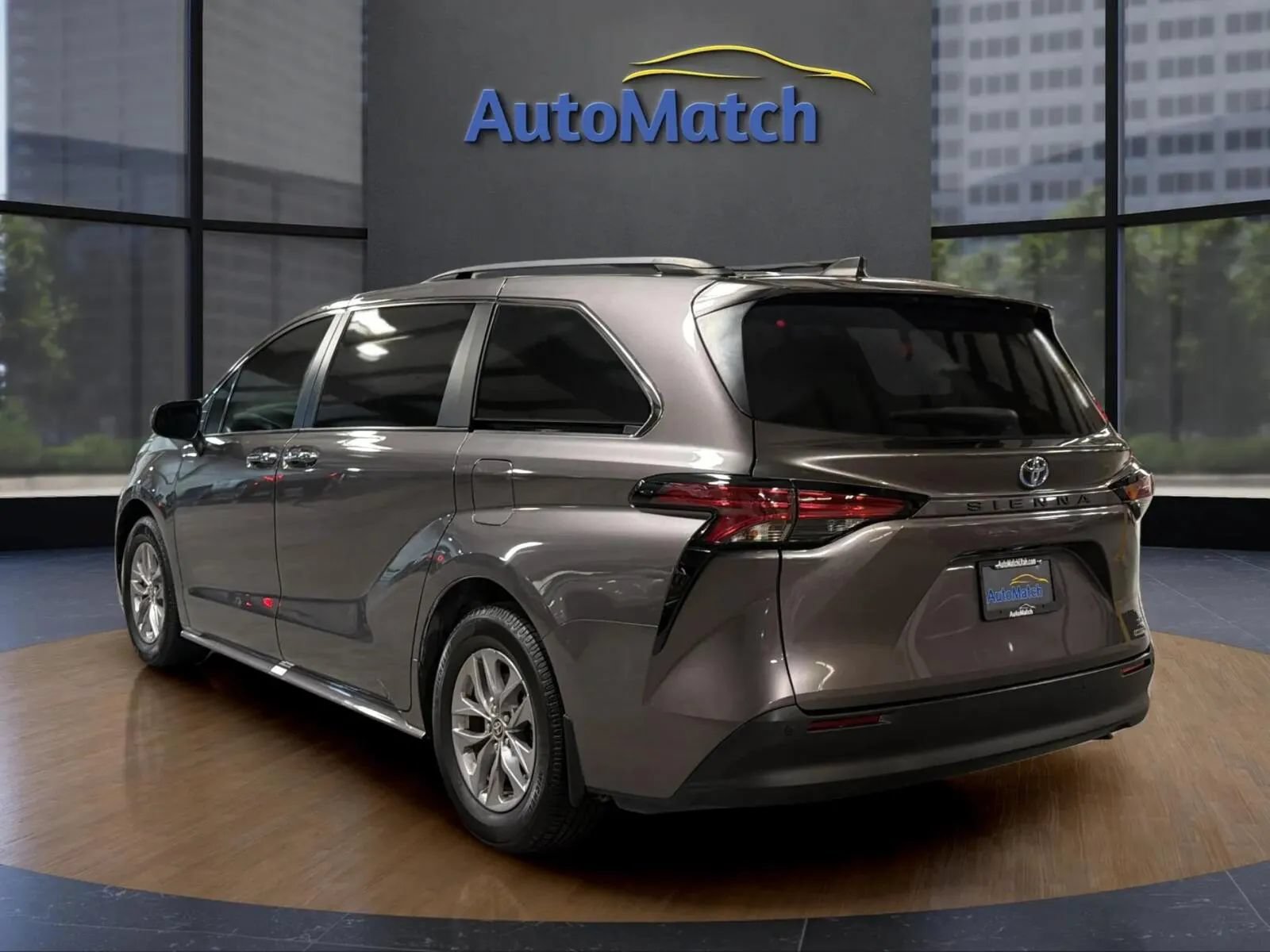 Used 2022 Toyota Sienna XLE FWD image 8