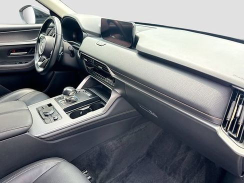 Certified 2024 MAZDA CX-90 Plug-In Hybrid w/ Preferred AWD/4WD image 34