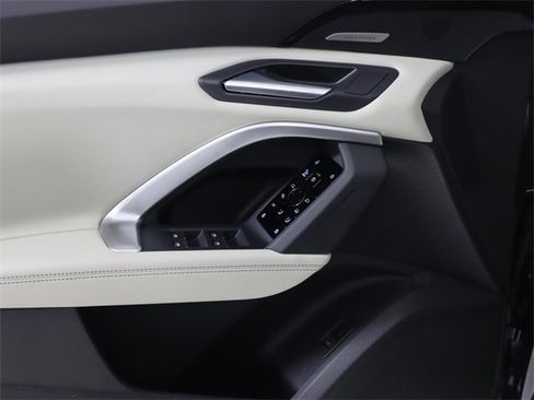 New 2025 Audi Q5 Premium Plus image 11