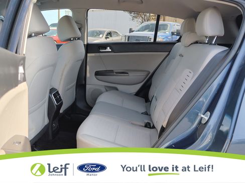 Used 2021 Kia Sportage LX w/ LX Fwd Popular Package image 26