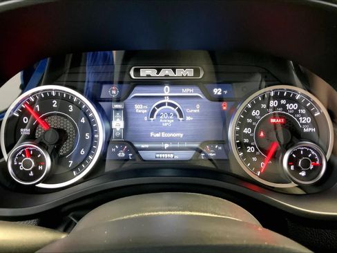 Used 2025 RAM 1500 Big Horn AWD/4WD image 25