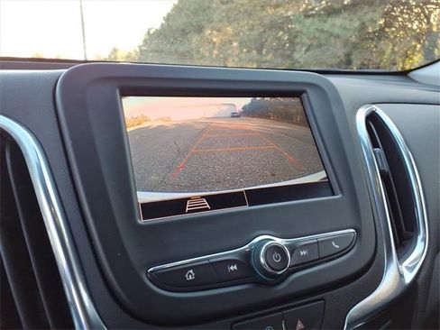 Certified 2024 Chevrolet Equinox LT image 18