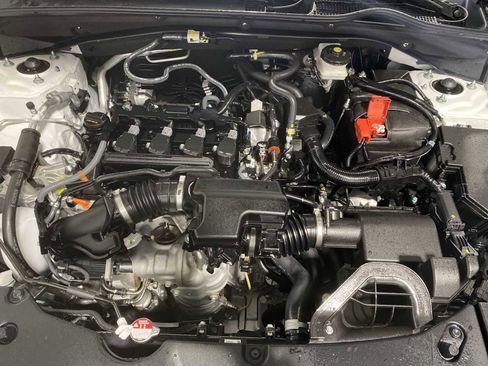 Used 2025 Acura ADX A-Spec image 9