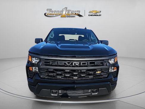 Used 2026 Chevrolet Silverado 1500 Custom image 2