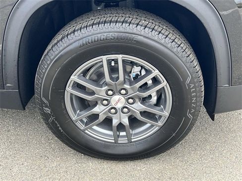 New 2025 GMC Acadia Elevation image 30