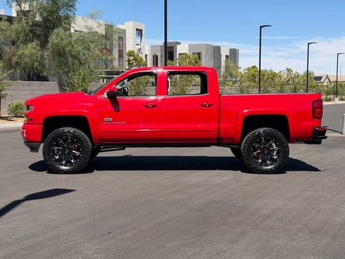Used 2018 Chevrolet Silverado 1500 LT w/ All Star Edition AWD/4WD image 2