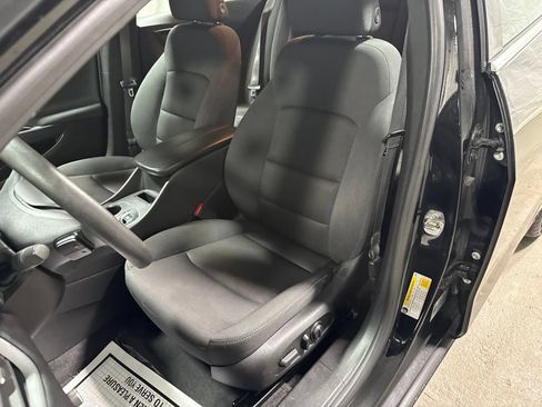 Used 2024 Chevrolet Malibu LT FWD image 16
