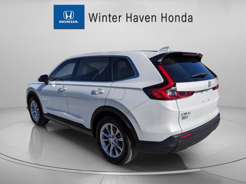 Used 2023 Honda CR-V EX image 6